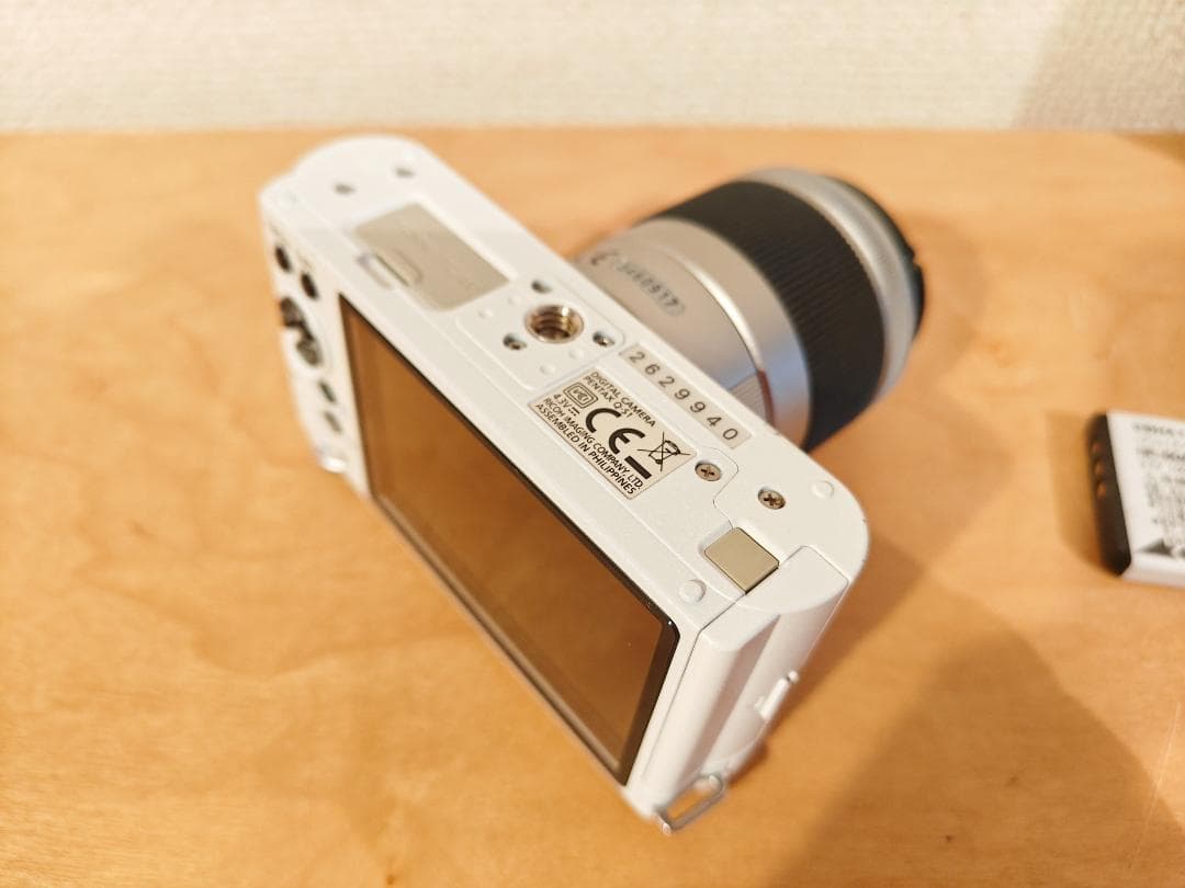 PENTAX Q-S1 ディープピンク + 06 TELEPHOTO ZOOM