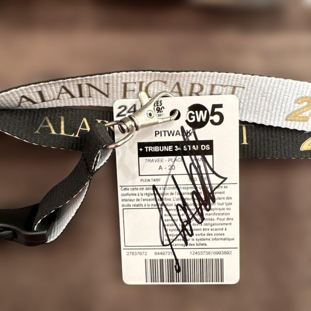 Audi R18 e-tron quattro ロッテラーサイン入り