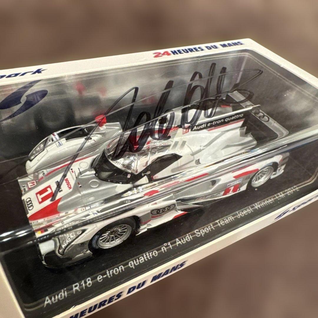 Audi R18 e-tron quattro ロッテラーサイン入り