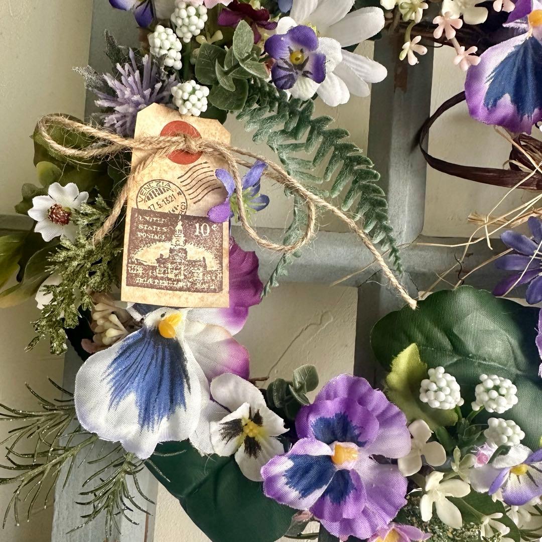 パンジーと小花がいっぱい春リース　スプリングリース　ナチュラル