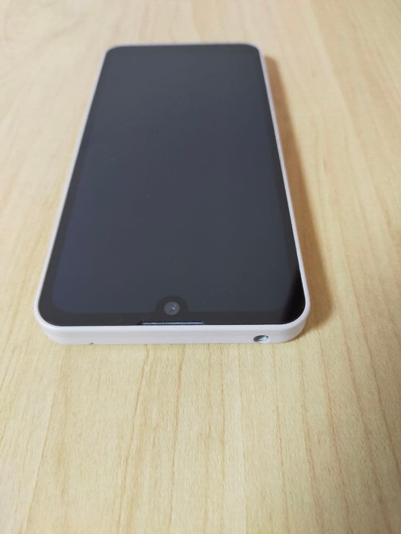 【SIMフリー】 AQUOS wish2　アイボリー