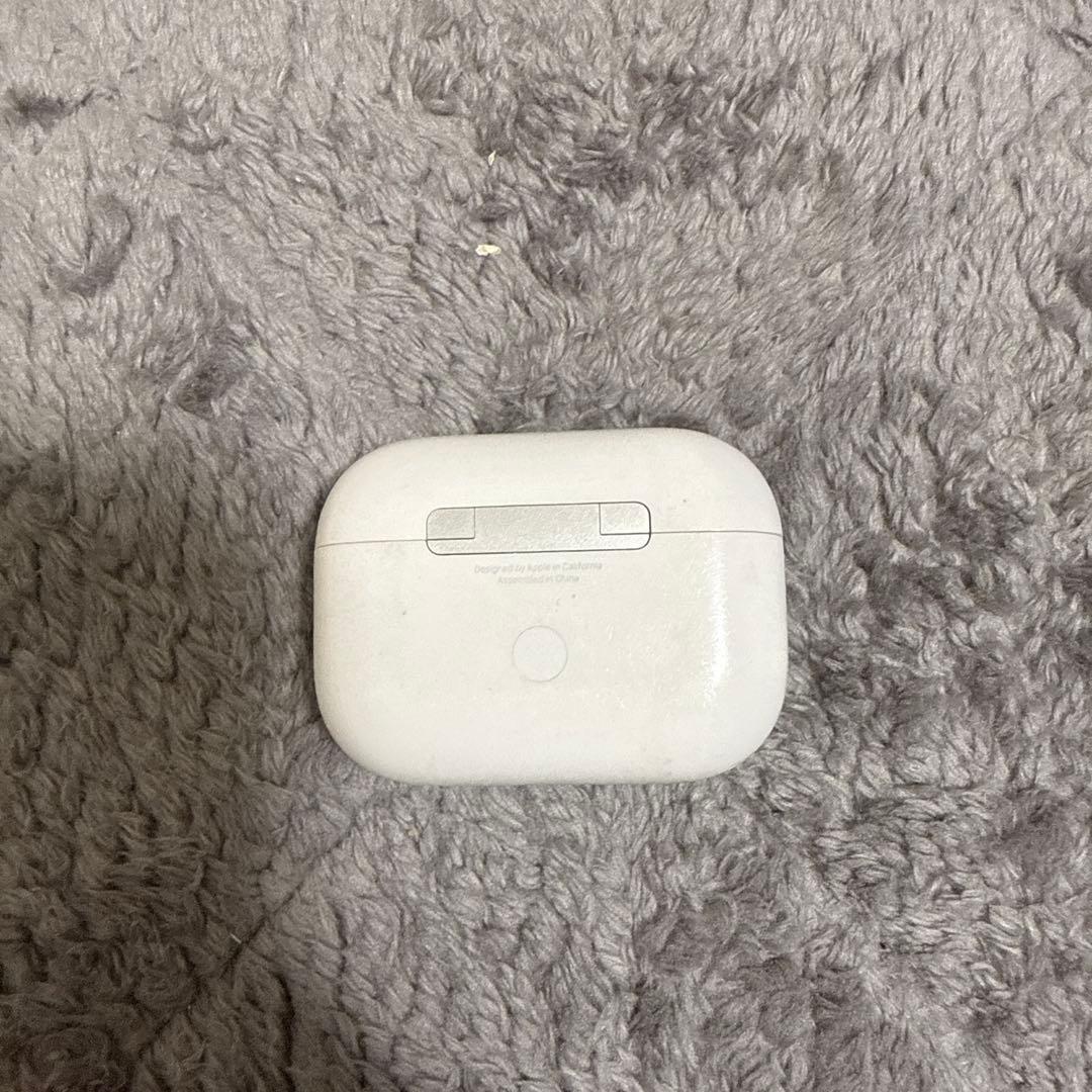 AirPodsホワイト　Apple USB-C