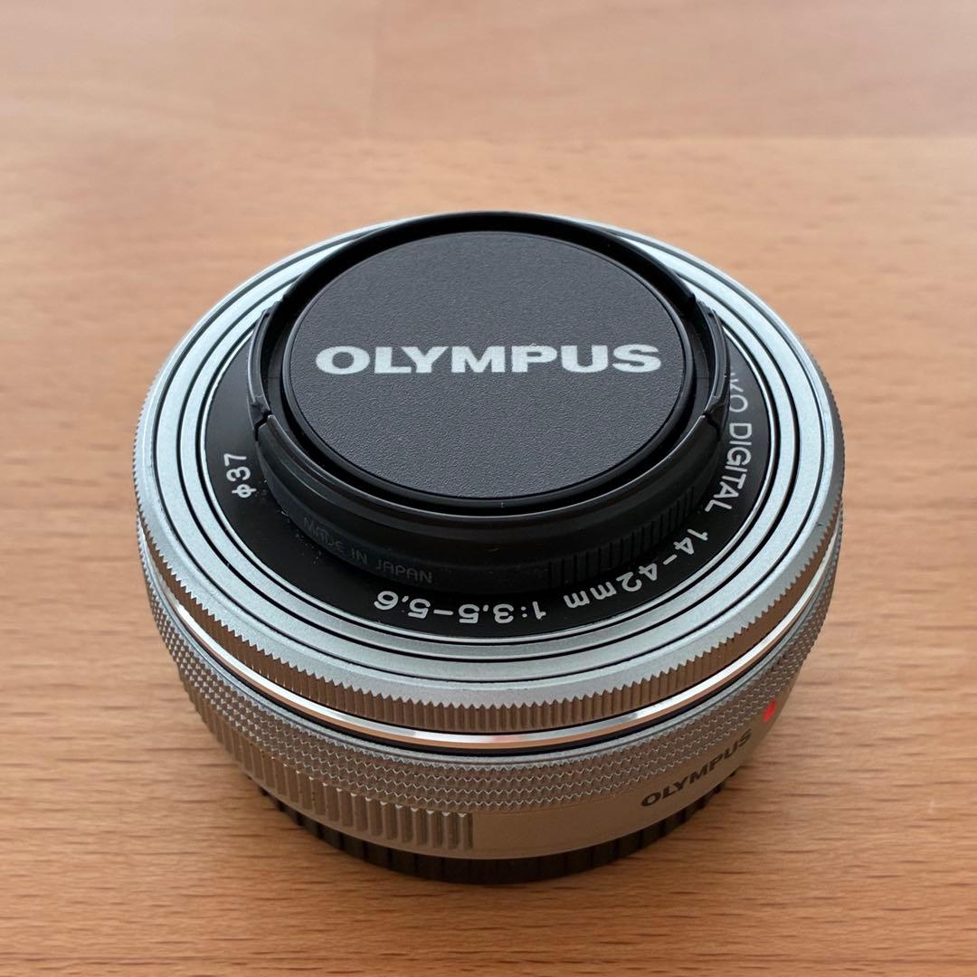 OLYMPUS PEN E-PL9 ホワイト[ダブルズーム・SDカード付き]