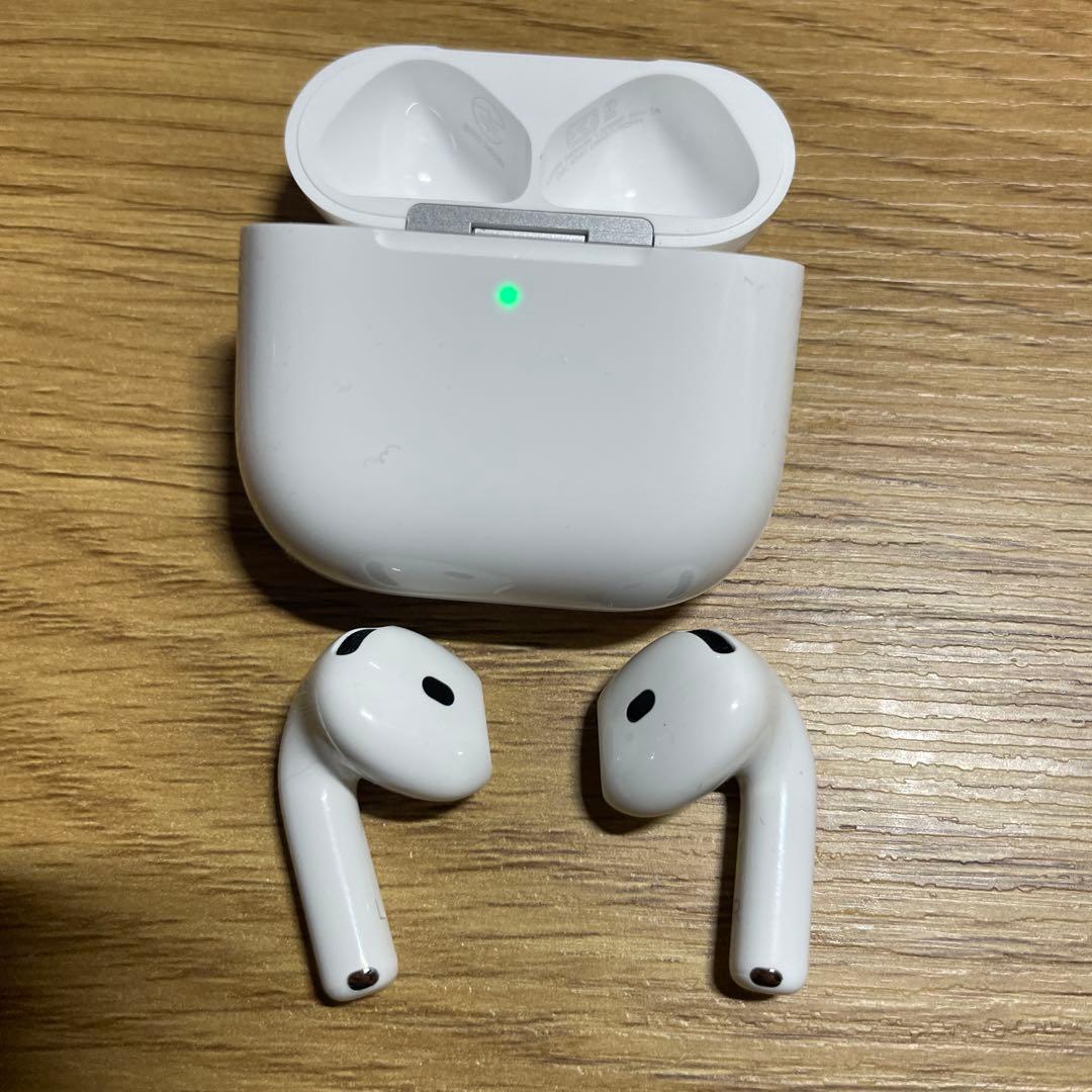 Apple AirPods 第4世代　ANC アクティブノイズキャンセリング