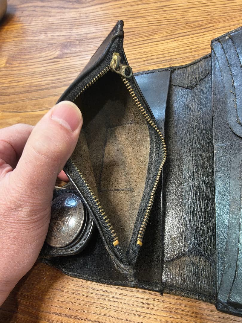 黒レザー長財布 シャークレザーウォレット