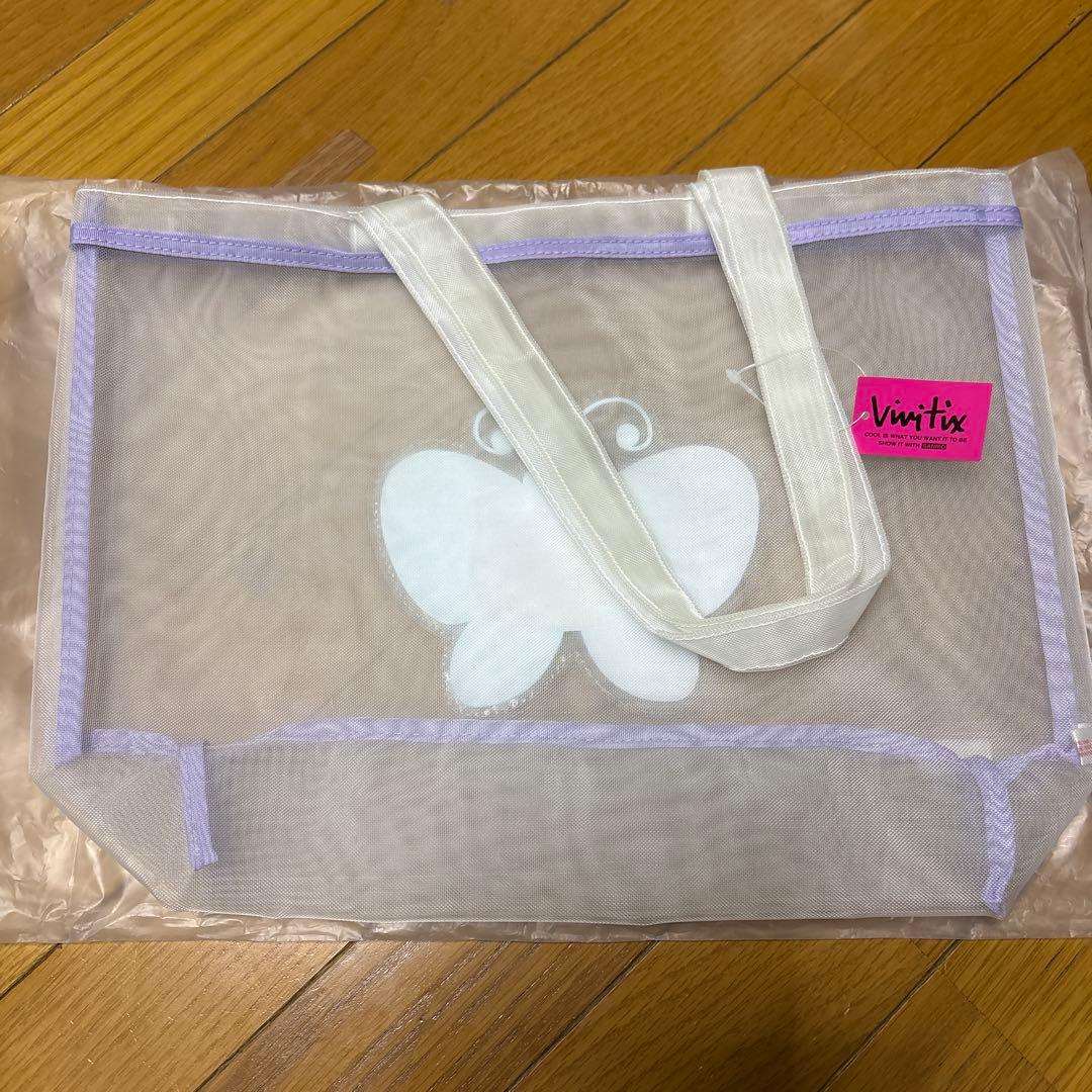 vivitix サンリオ ハローキティ 蝶デザイン メッシュバッグ　平成レトロ