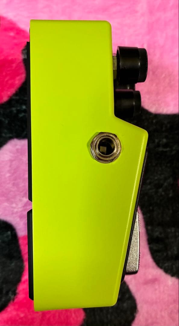 Maxon SD-9 Sonic Distortion 箱付き
