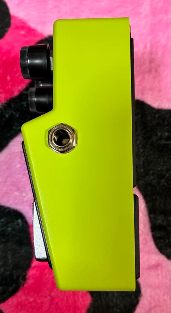 Maxon SD-9 Sonic Distortion 箱付き