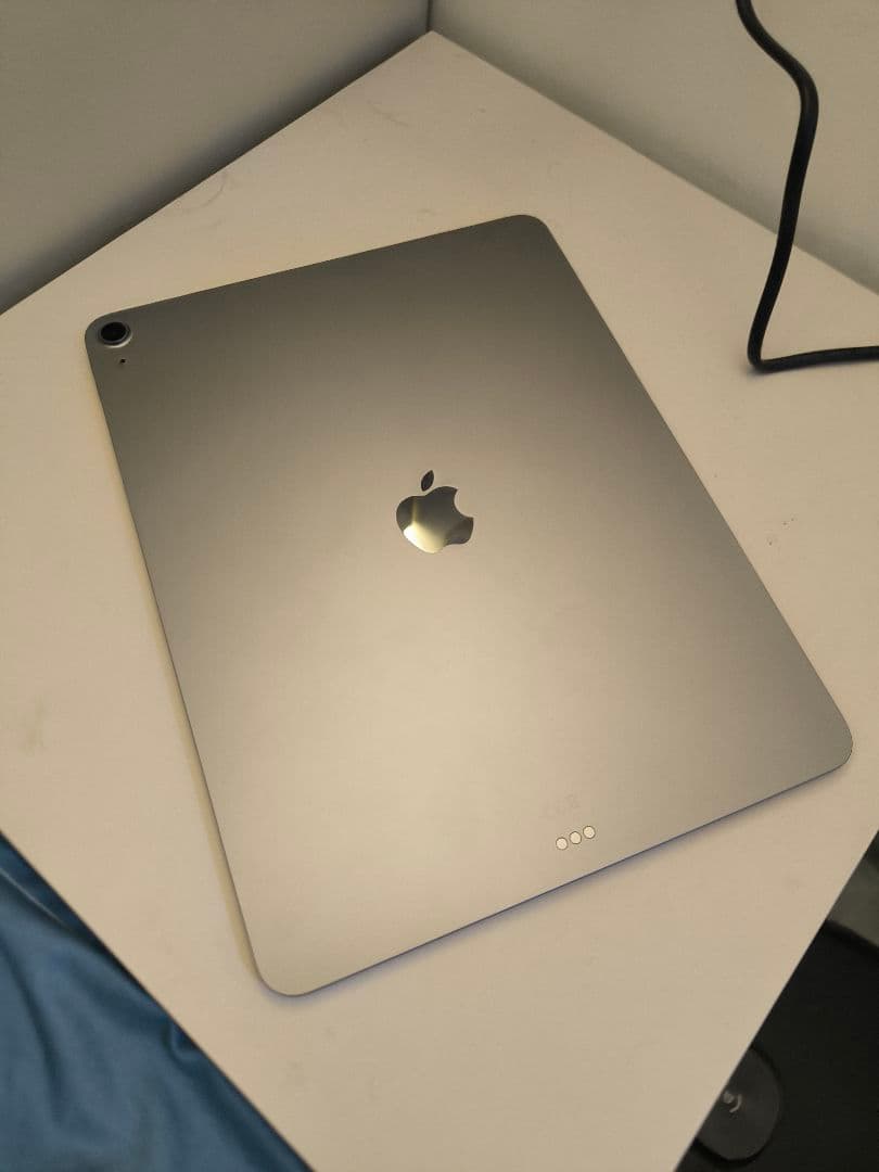 iPad air 第７世代　M3 13インチ 本体