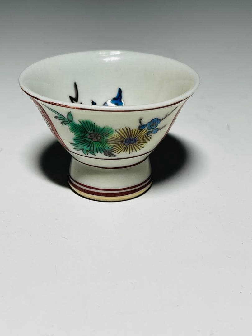 人間国宝 初代 徳田八十吉作 （八十吉銘) 彩絵　酒盃一對