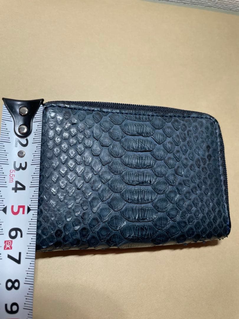 ヘビ革ミニ財布