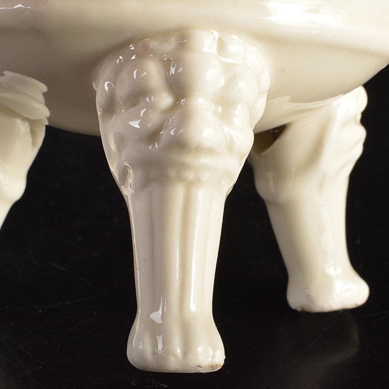 中国美術　徳化窯白磁　獅子摘　三足香炉　C　6267