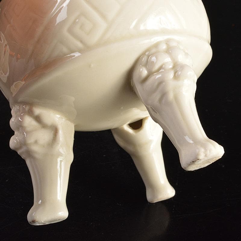 中国美術　徳化窯白磁　獅子摘　三足香炉　C　6267