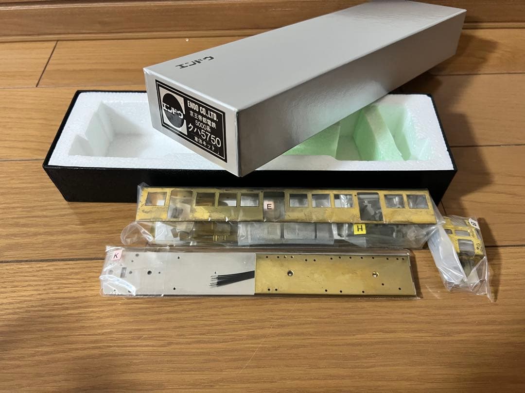 ①*様 京王帝都電鉄　5000・5100系車体キット(C) ジャンク