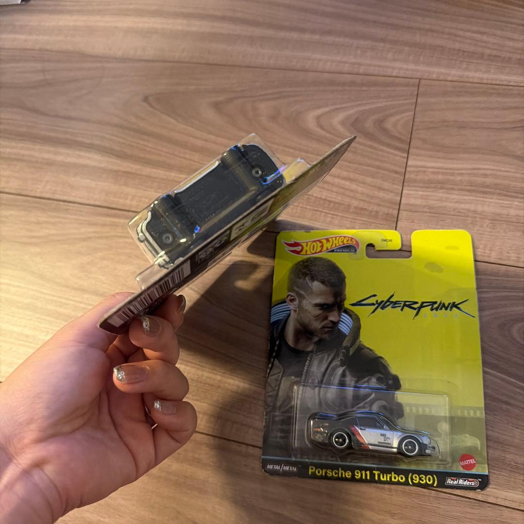 ミニカー Hot Wheels Cyberpunk Porsche 911 Turbo