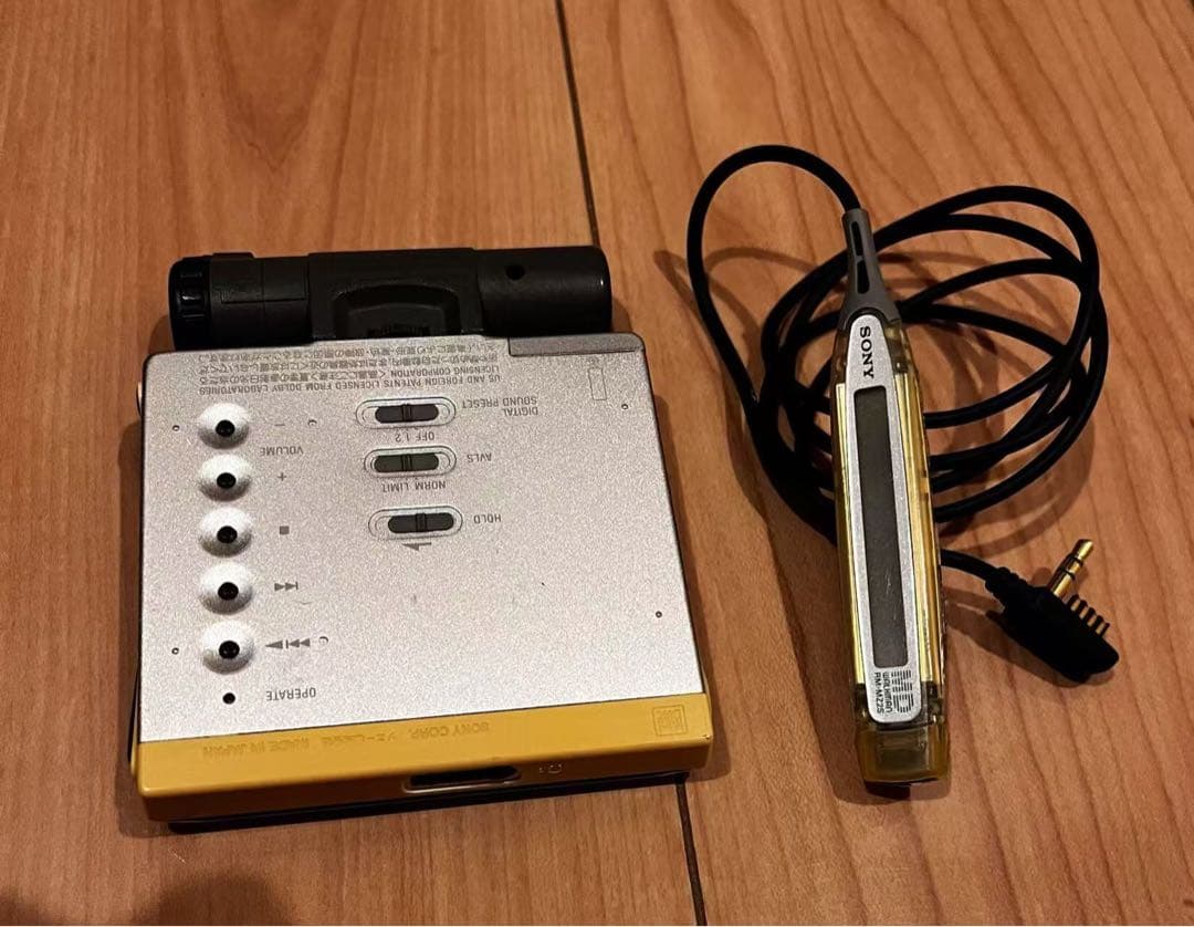 SONY MDウォークマン MZ-E75