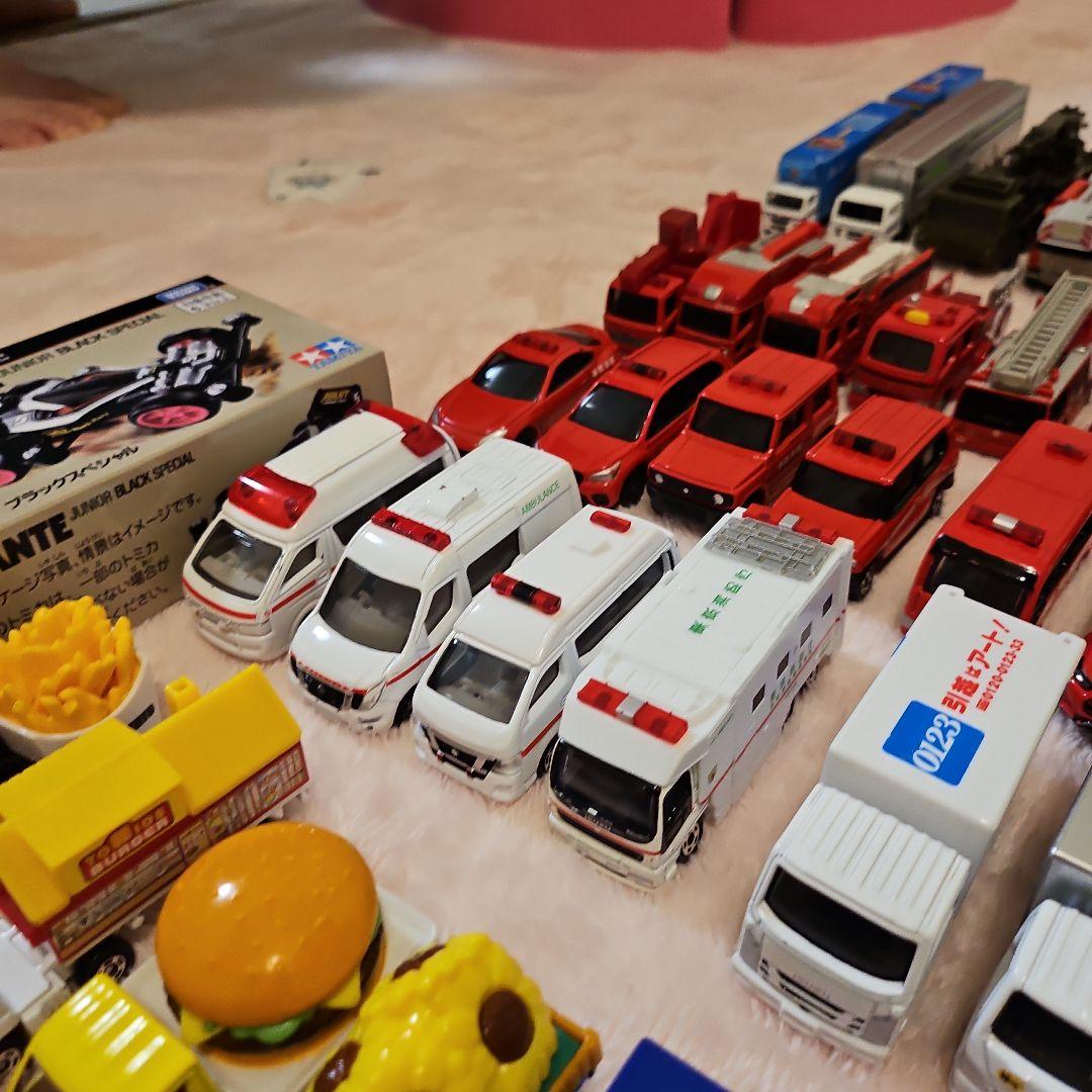 トミカ　セット