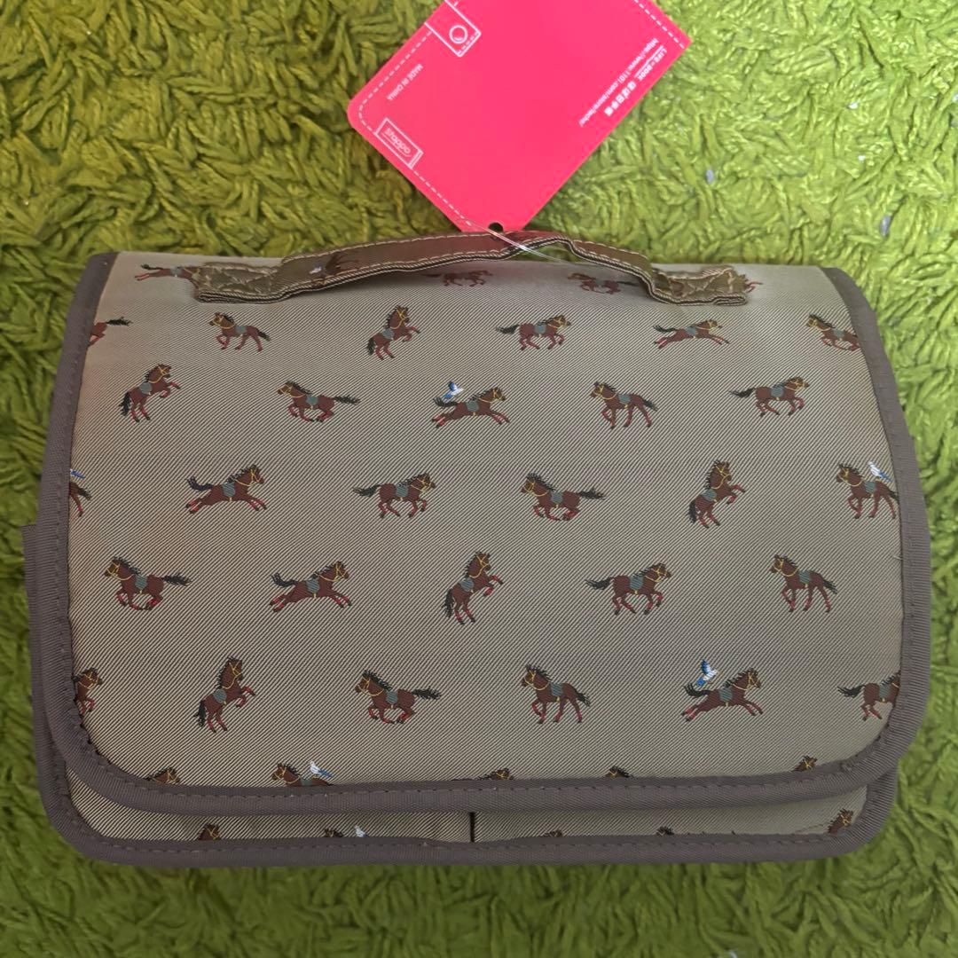 stappoタイ＆チーフ/駆ける馬