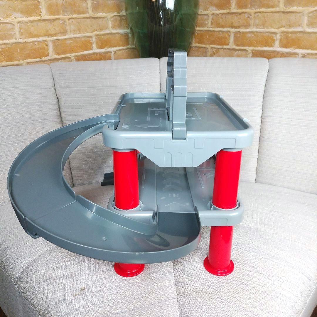 【トミカ】2wayでなが～くあそべる はじめてのちゅうしゃじょうセット 廃盤品