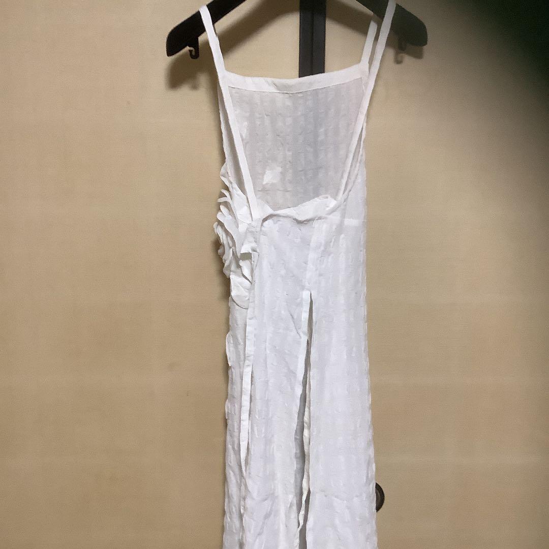 未使用　さえら　ポテチーノ　エプロン　バラモチーフ　ヒスクローネ　アキアカネ