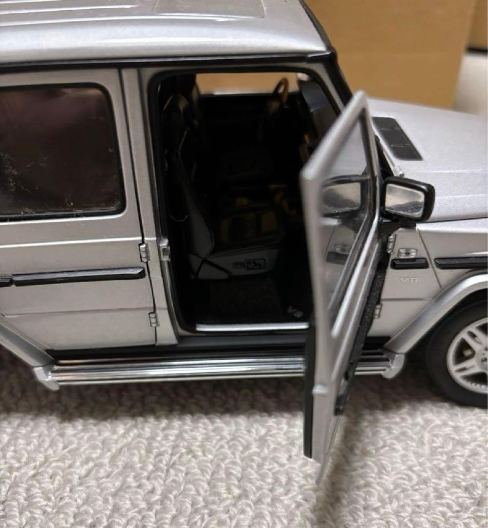 値下げAUTO ART メルセデス・ベンツ Gクラス ミニカー　1/18ジャンク