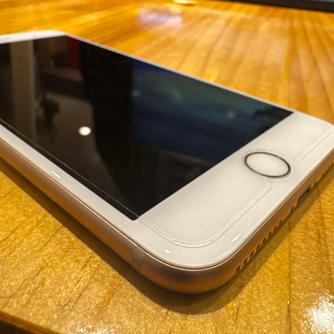 iPhone 8 plus 256GB 美品 本体のみ SIMロック解除済