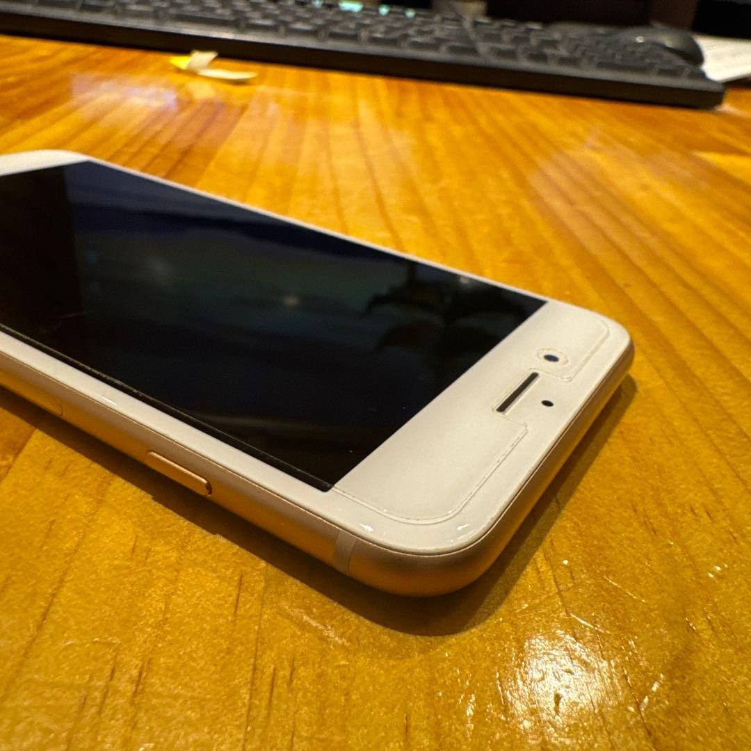 iPhone 8 plus 256GB 美品 本体のみ SIMロック解除済