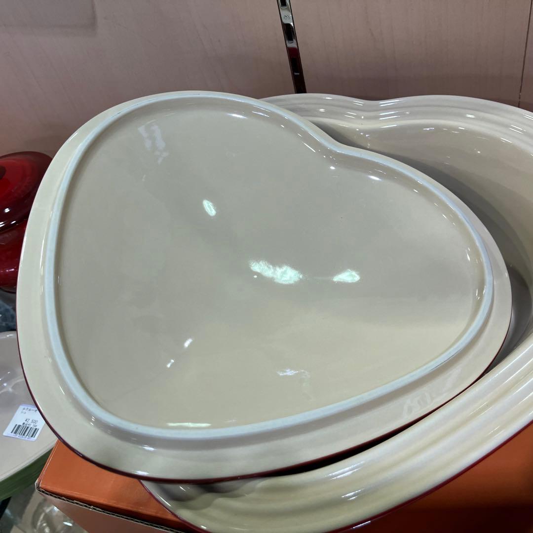 【新品未使用品】ル・クルーゼ ハートディッシュL 廃盤品