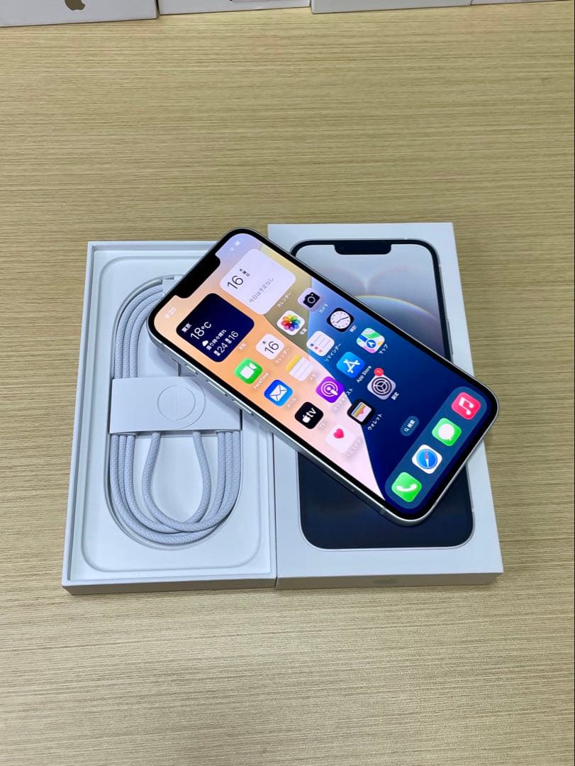 IPHONE 16e 128GB 美品　Simフリー