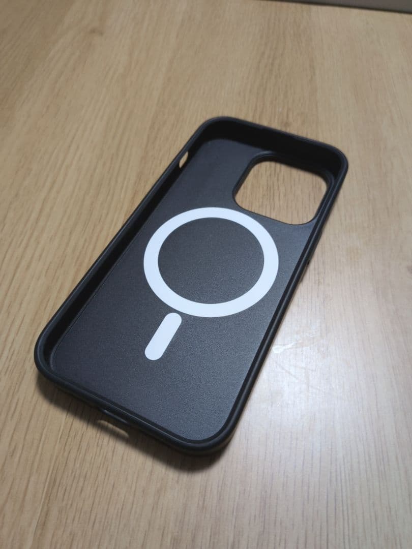 【販売終了済み】CASSETIFY メゾンキツネ iPhone15pro用ケース