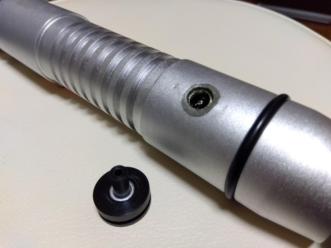 【美品】カスタムライトセーバー KR SABER製「KIT FISTO」モデル