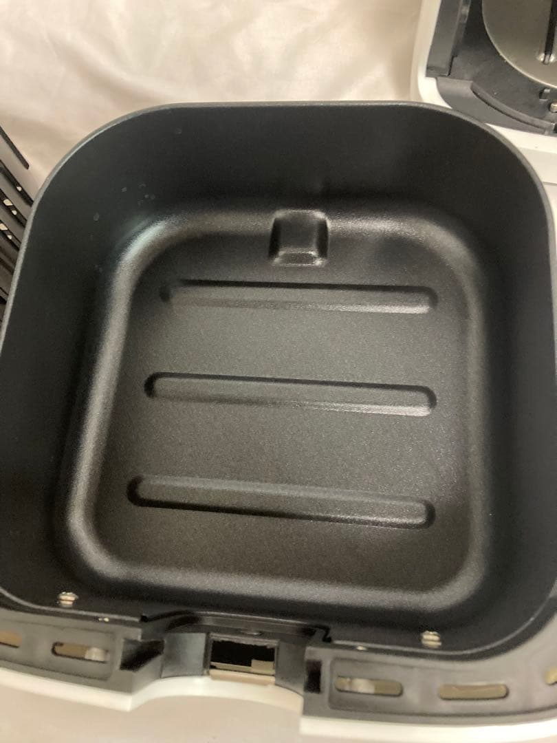 ☆美品☆COSORI エアフライヤープレミアム3.5リットルタッチスクリーン対応