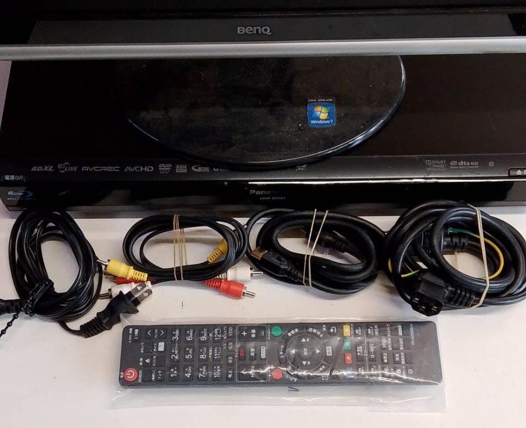 パナソニック DMR-BR585 Blu-rayレコーダー+22インチモニター