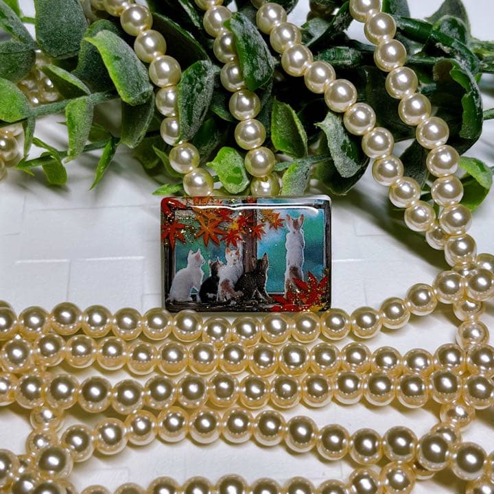 ひなた様お取置きです。レジンヘアゴム 窓辺の秋 猫ちゃんNo.736