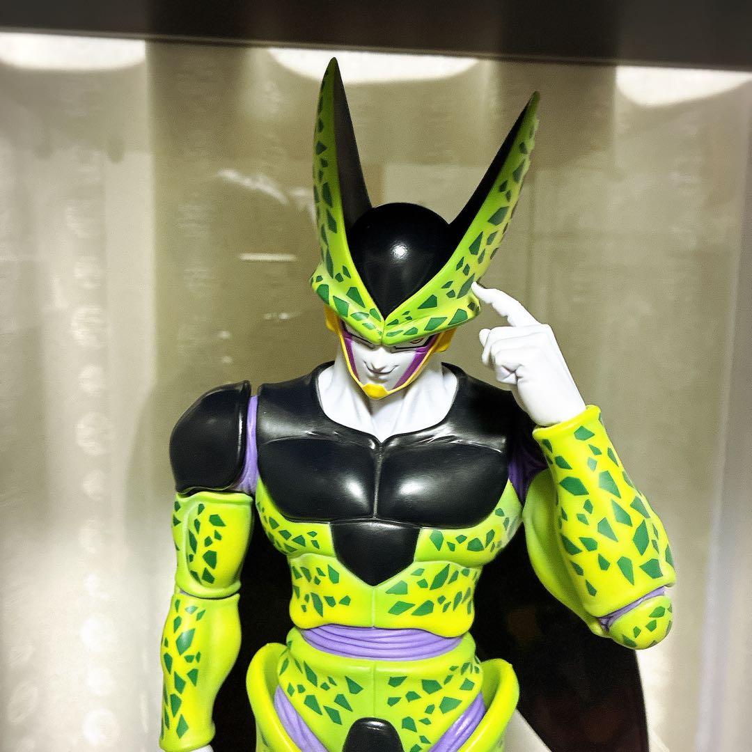 ドラゴンボール　一番くじ　未来への決闘　A賞パーフェクトセル