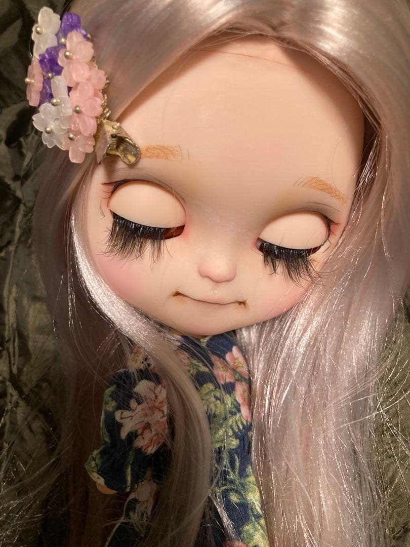 ★ カスタム　アイシードール　★ アウトフィットはつきません　サーシャちゃん