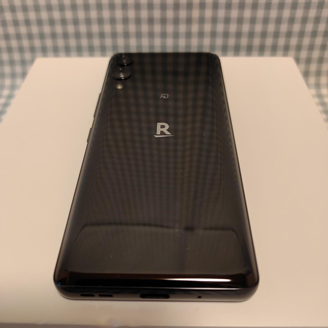 【美品】RakutenHand 5G P780 ブラック（中古）