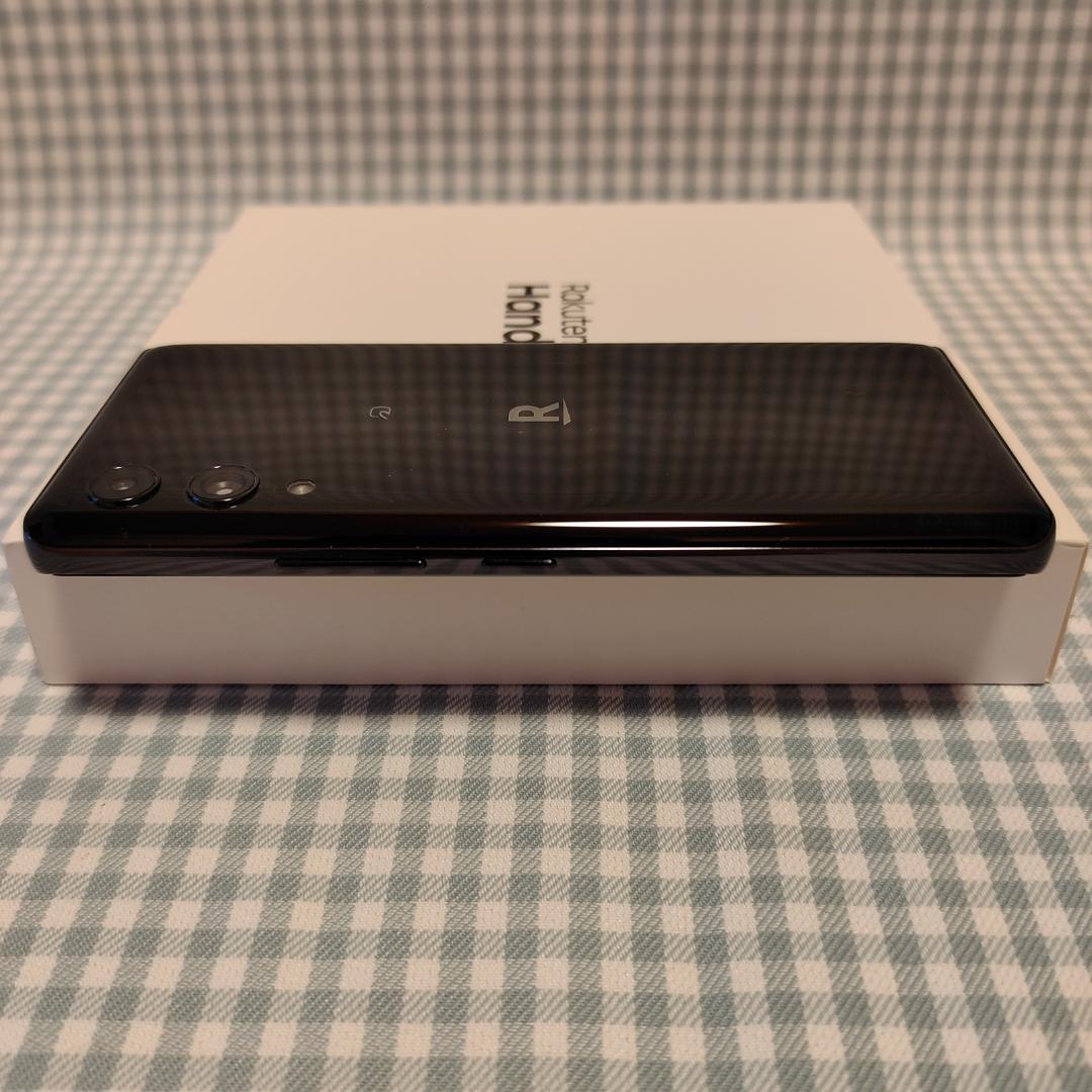 【美品】RakutenHand 5G P780 ブラック（中古）