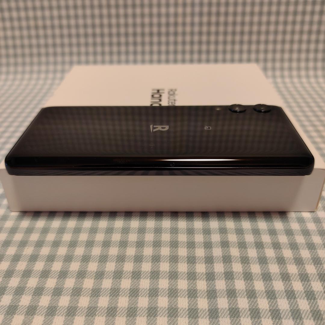 【美品】RakutenHand 5G P780 ブラック（中古）