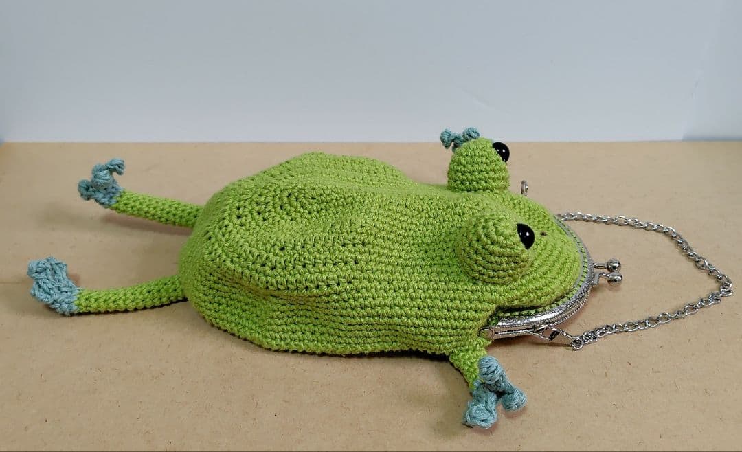 パクパクモンスターショルダーポーチ コスメポーチ スマホケース