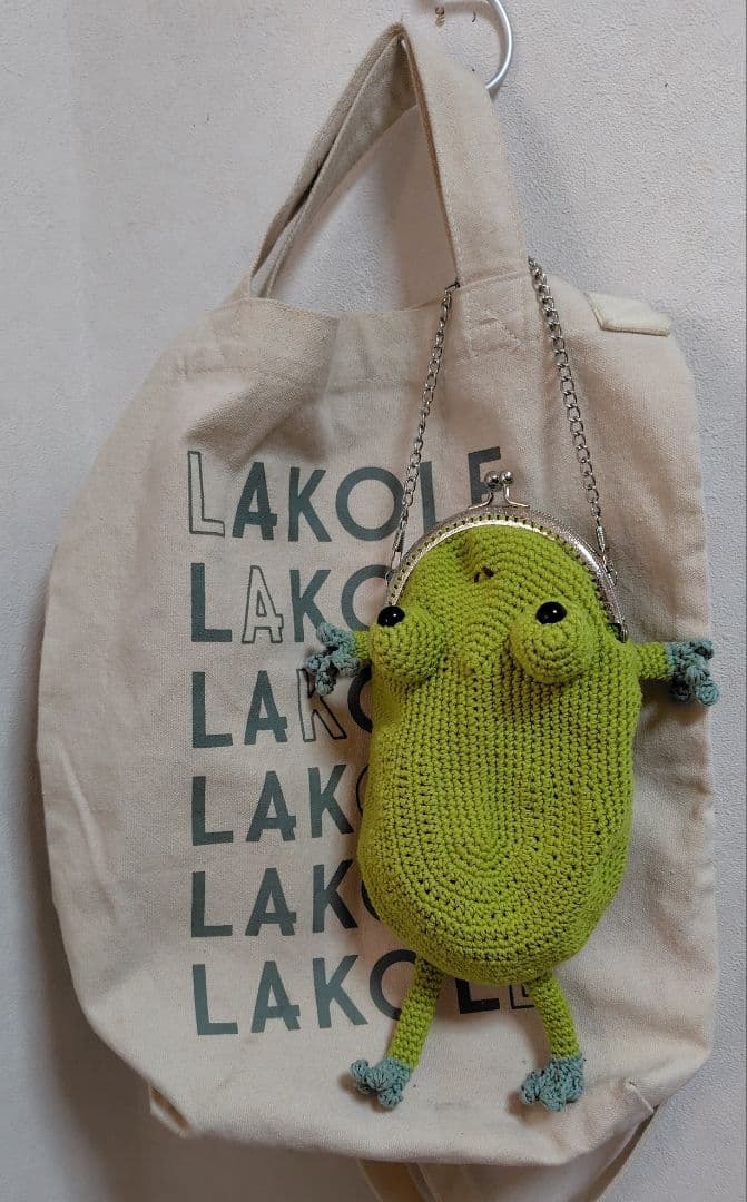 パクパクモンスターショルダーポーチ コスメポーチ スマホケース