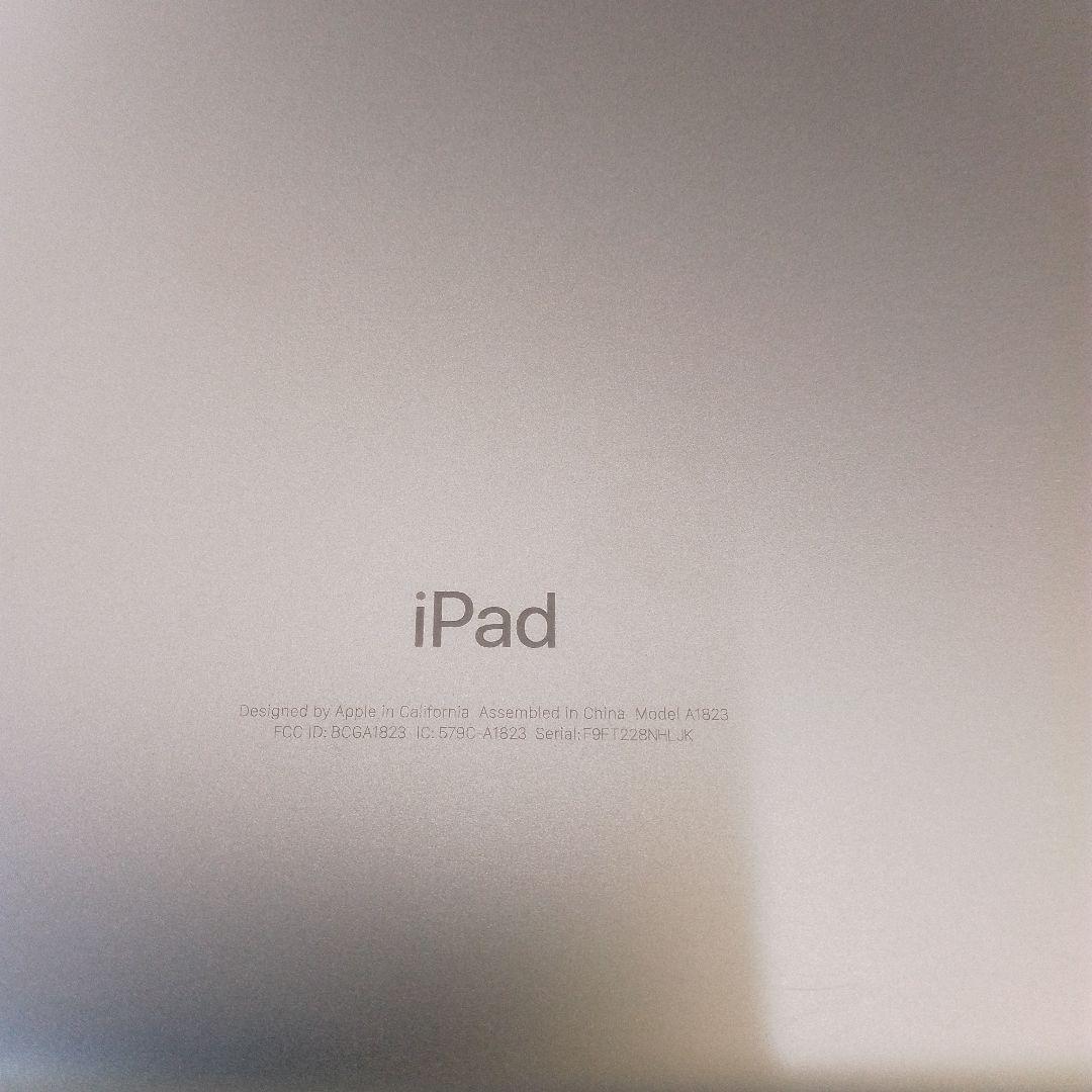 Apple iPad 32G 第5世代 SIMなし 初期化済み 外箱なし