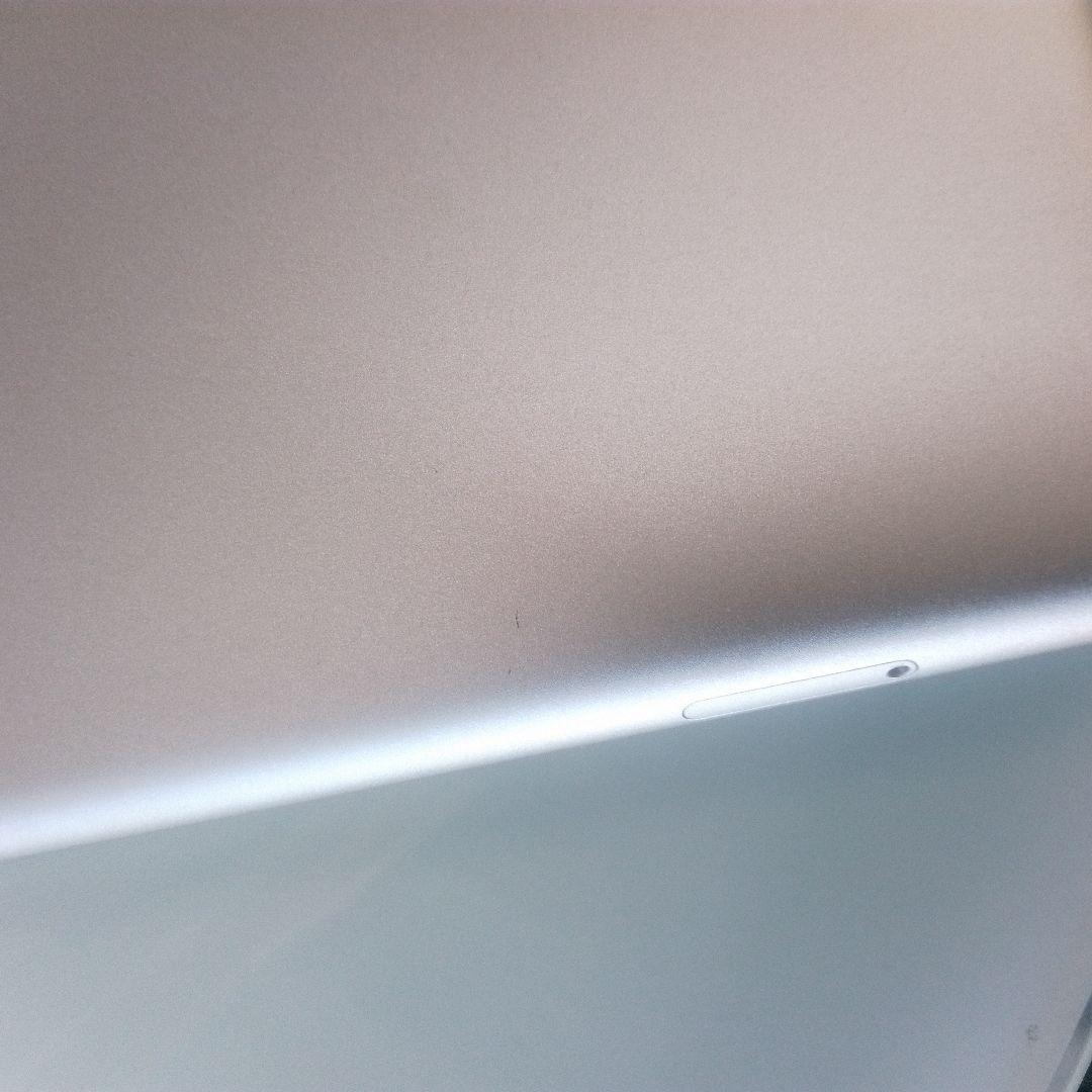 Apple iPad 32G 第5世代 SIMなし 初期化済み 外箱なし