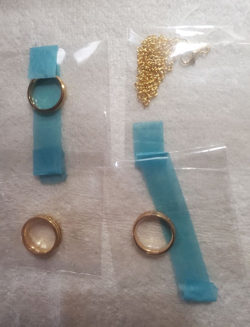 専用ゴールドリング2個とチェーンセット