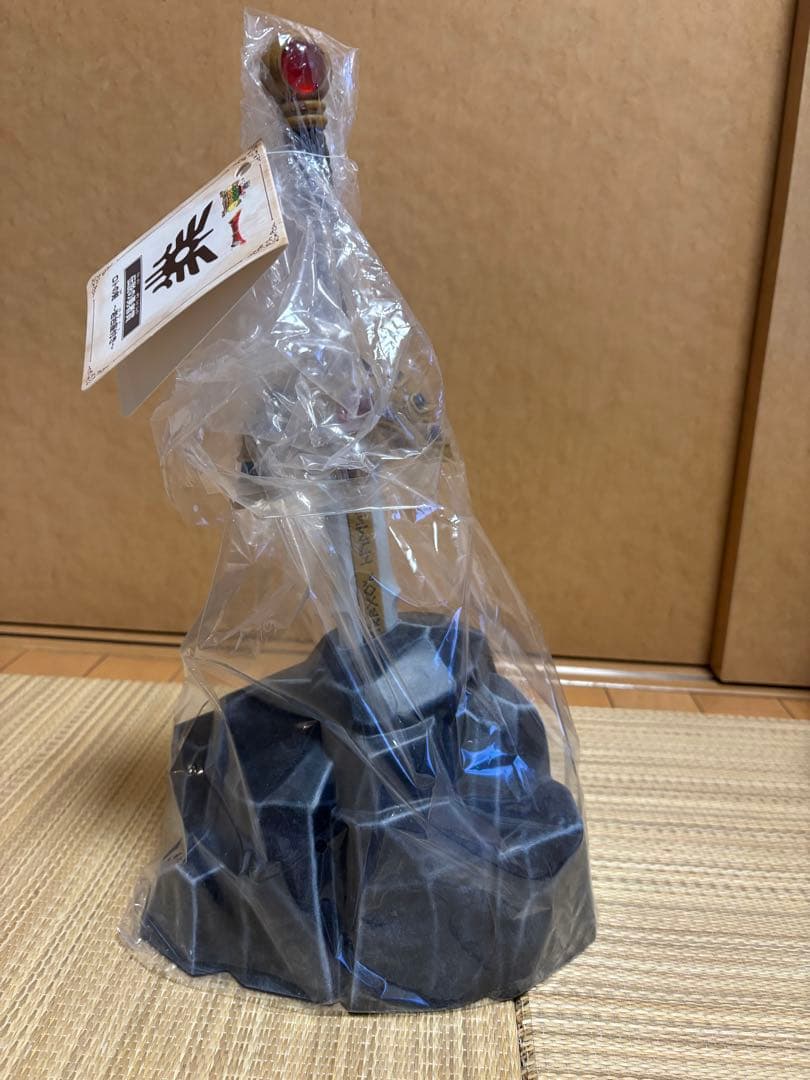ニジゲンノモリ ふくびき所 伝説の勇者賞 ロトの剣 ~岩台座付~
