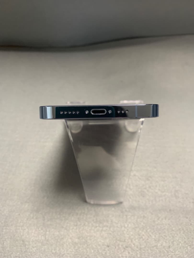超美品 Appleストア版 SIMフリー iPhone13 Pro 512GB