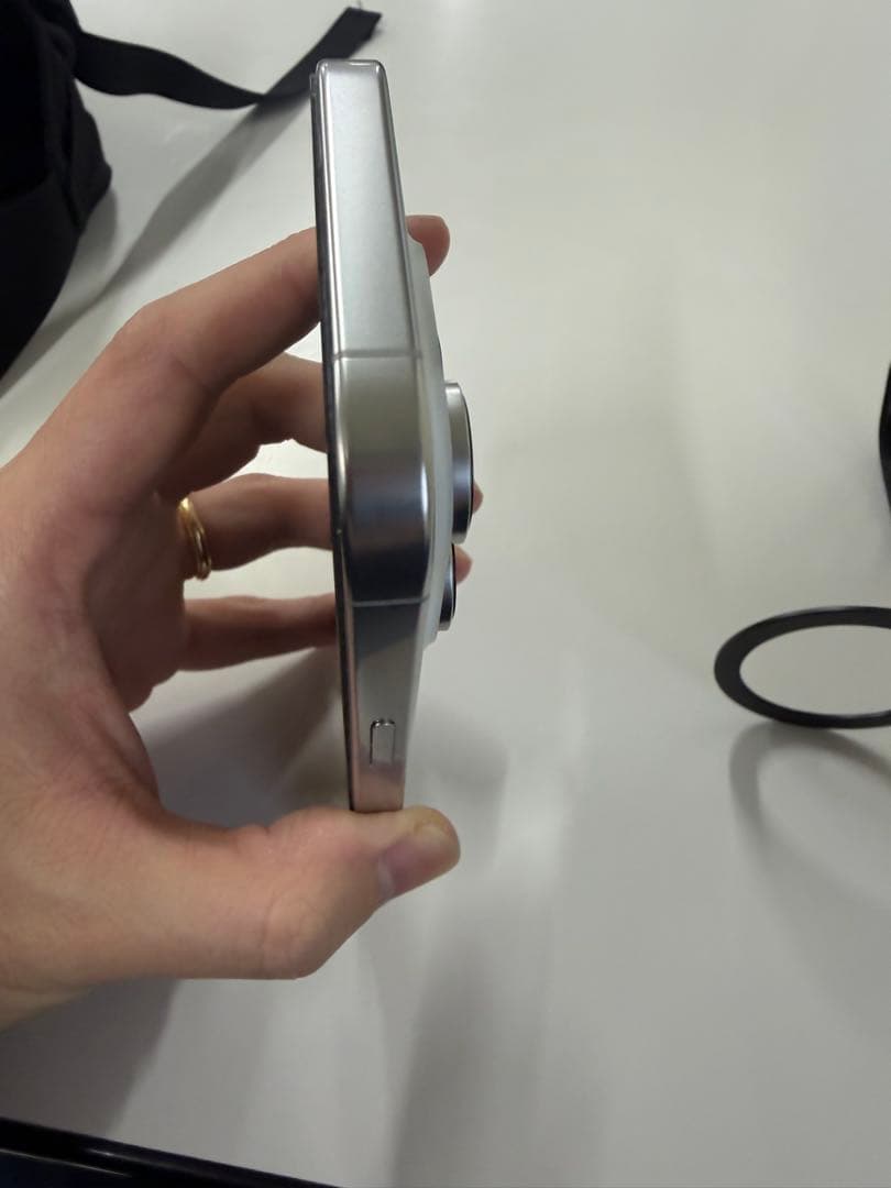スマートフォン本体 Apple iPhone 16Pro 256GB