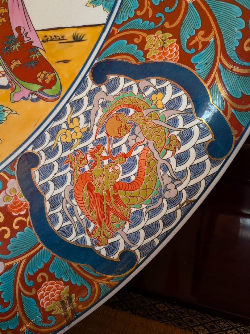 大皿 、伝統的な陶磁器