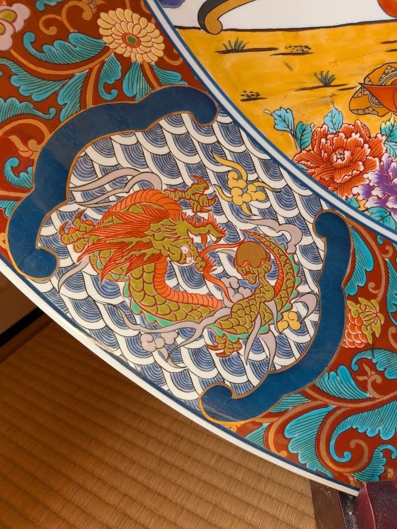 大皿 、伝統的な陶磁器