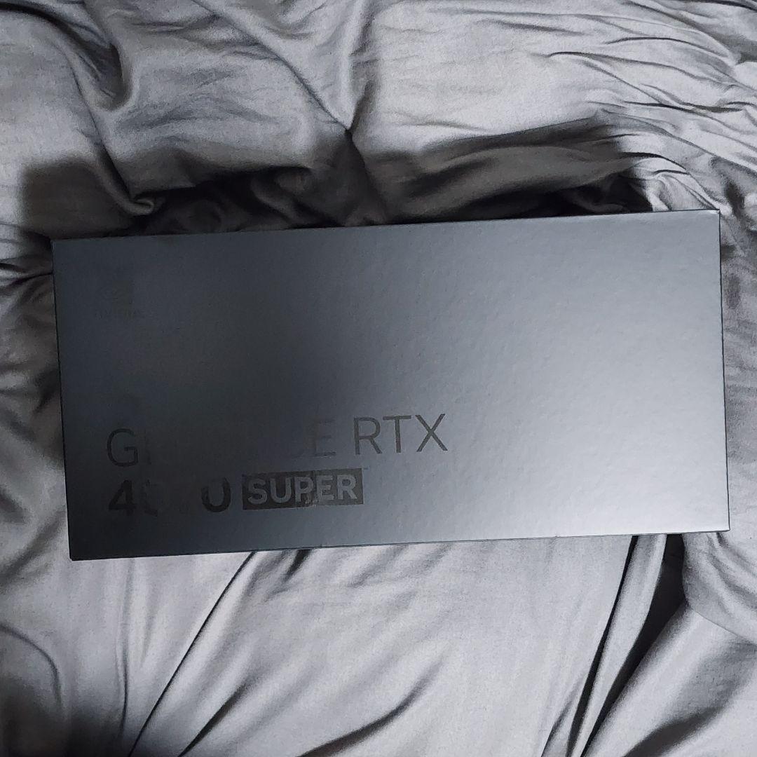 Nvidia RTX 4070 スーパー ファウンダーズエディション